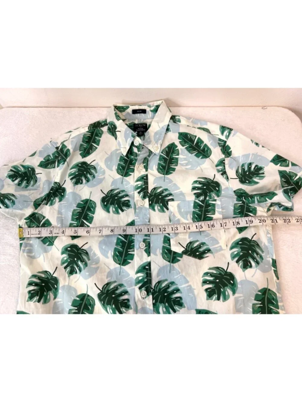 J.Crew Flex Washed Button up Mens shirt Medium Slim Monstera Plant Print